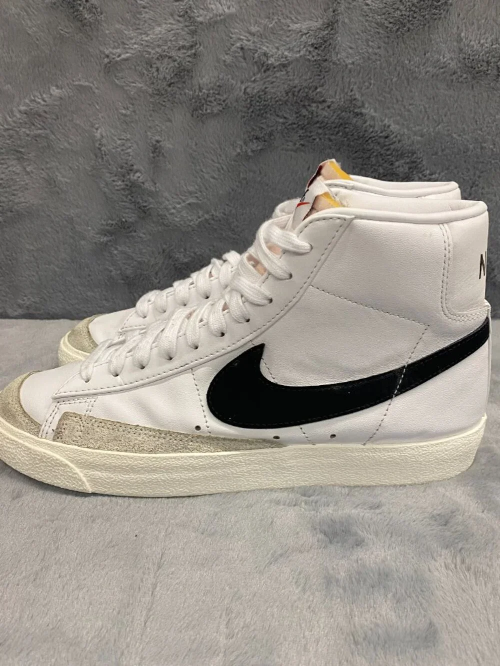 Nike Blazer Mid 77 Blue & White High Top Sneakers Womens Size 10 Gym Casual Shoe